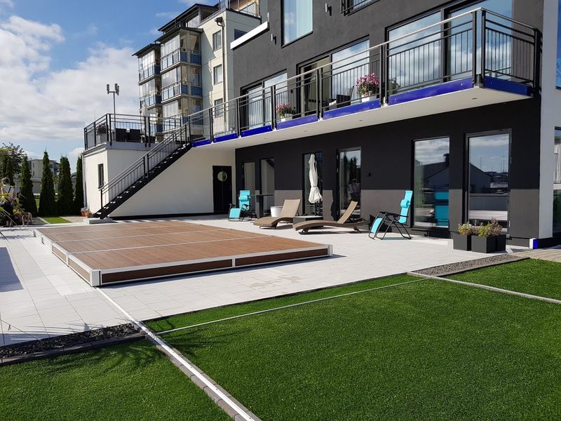 Aqvisdeck Skyvbart terassedekke 3,75x8,5 meter
